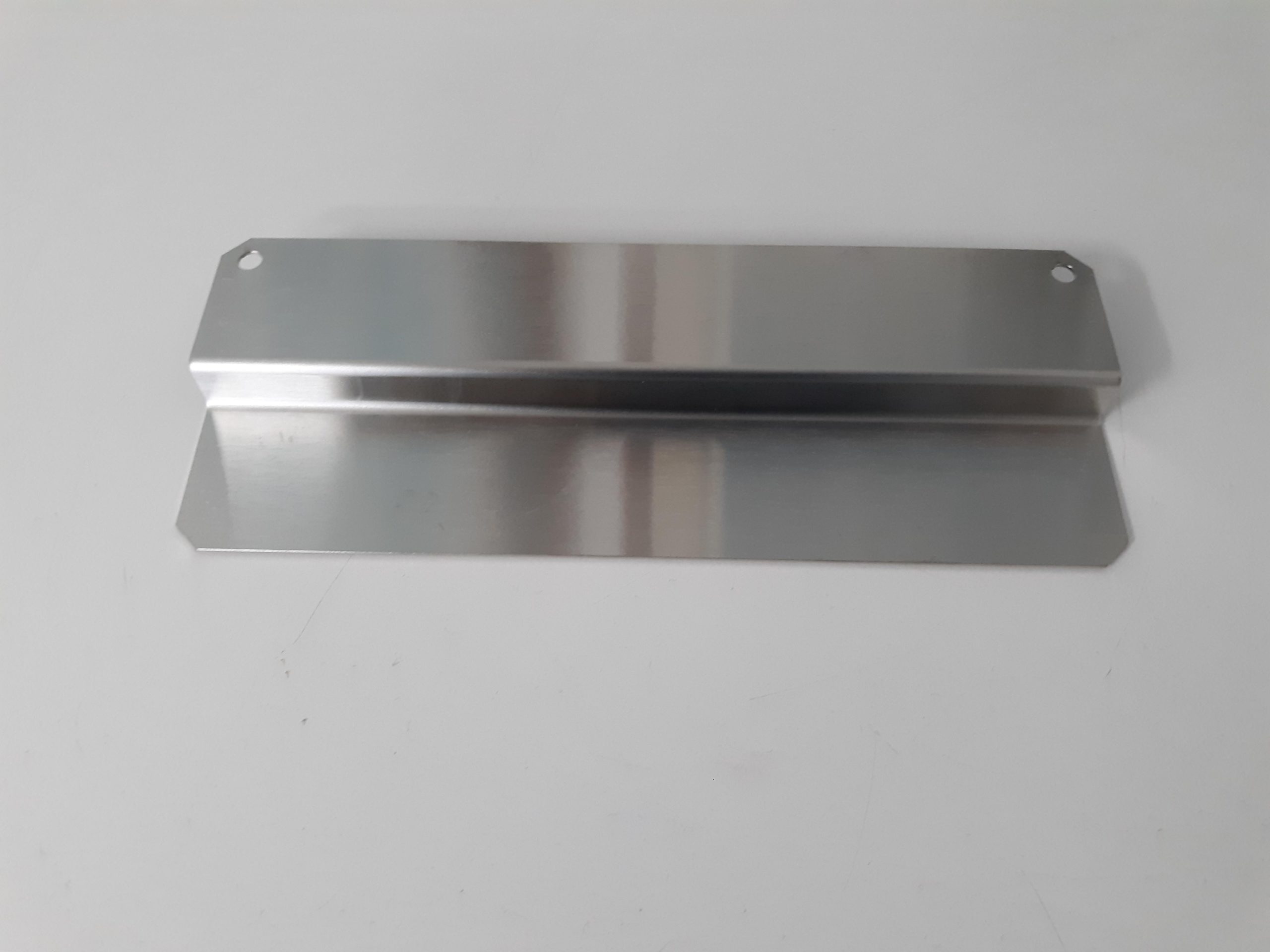 bent leg for 300W/120V 1/2 size x 4" deep condensate Evap Pans